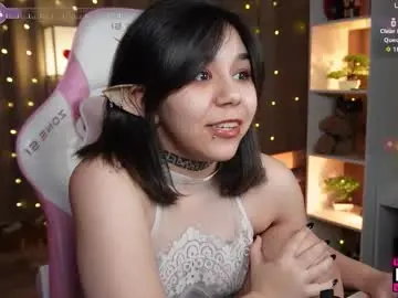 Chaturbate Free Porn Cam of triss_moon