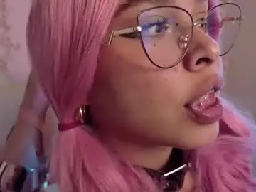 Chaturbate Live Sex Cam of haelycute