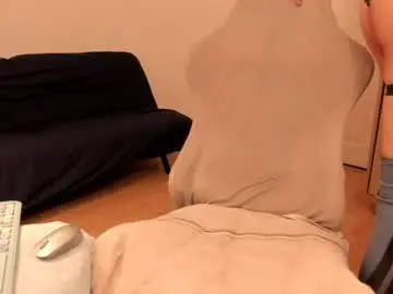 Chaturbate Live Sex Cam of sasha_sissy1