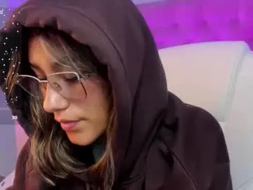 Chaturbate Free Porn Cam of _sophie__miller