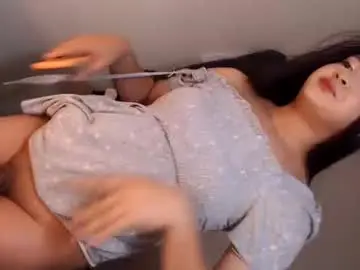 Chaturbate Live Sex Cam of camela_star
