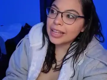 Chaturbate Live Sex Cam of drizzypeach602