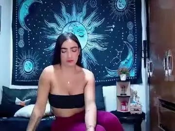 Chaturbate Live Sex Cam of kylie_capricorn