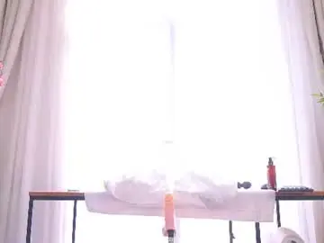 Chaturbate Best live sex cam show of emilyfinne