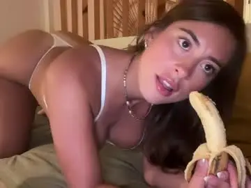 Chaturbate Live Sex Cam of karinaaaxx