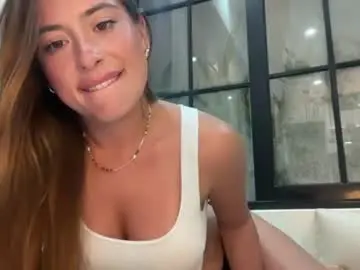 Chaturbate Live Sex of karinaaaxx