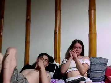 Chaturbate Free Porn Cam of miahells