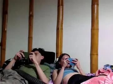 Chaturbate Watch Live Sex Cams of miahells