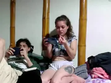 Chaturbate Best live sex cam show of miahells