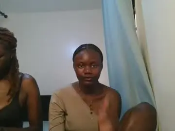 Chaturbate Live Sex of barbie_queen2