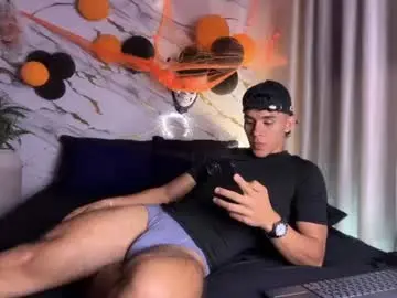 Chaturbate Free Live Porn of joulianogreco1