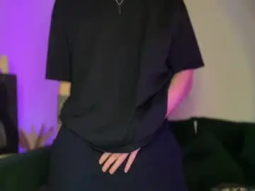 Chaturbate Free Porn Cam of oliverlawrence