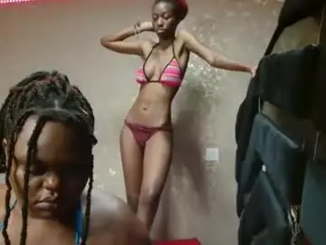 Chaturbate Live Sex Cam of _myrah