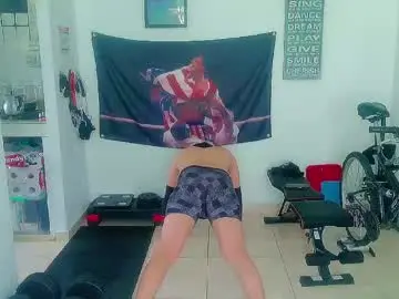 Chaturbate Free Live Porn of andy_gray01