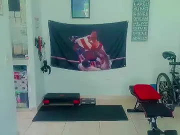 Chaturbate Free Porn Cam of andy_gray01