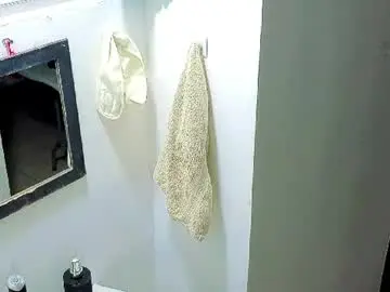 Chaturbate Live Sex of andy_gray01