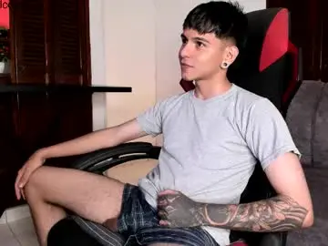 Chaturbate Free Porn Cam of austin_falcon