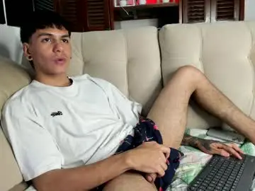Chaturbate Live Sex of austin_falcon