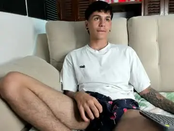 Chaturbate Nude Webcam of austin_falcon