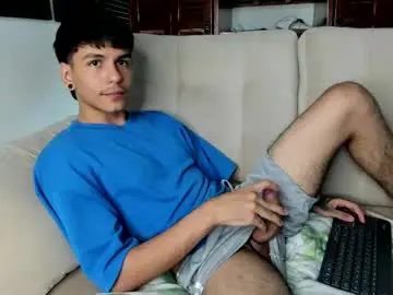 Chaturbate Watch Live Sex Cams of austin_falcon