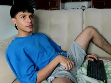 Chaturbate Free Live Porn of austin_falcon