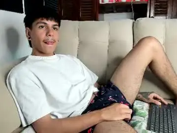 Chaturbate Free Live Porn of austin_falcon