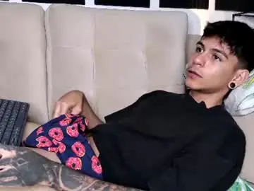 Chaturbate Adult Webcam of austin_falcon