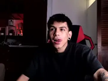 Chaturbate Live Porn of austin_falcon