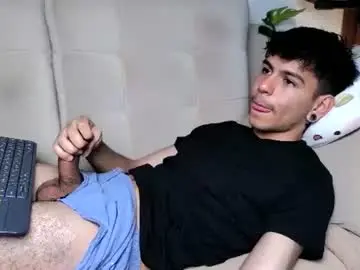 Chaturbate Sex Chat of austin_falcon