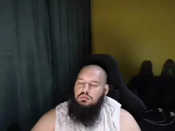 Chaturbate Live Sex Cam of guessswho24