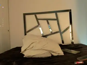 Chaturbate Live Sex Cam of jei_7m