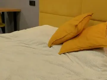 Chaturbate Live Sex of miymiy1