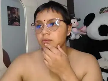 Chaturbate Live Sex Cam of sweett_candy1