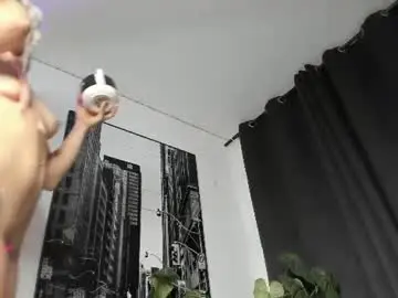 Chaturbate Live Sex of _lapetitemort_