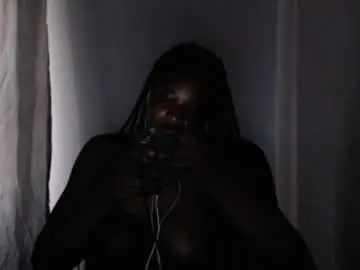 Chaturbate Live Sex Cam of ebony_sweetgirl