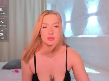 Chaturbate Free Live Porn of hollyylee