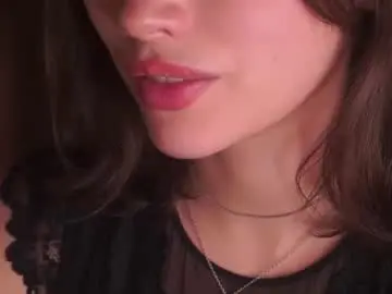 Chaturbate Live Sex Cam of rhebageigel