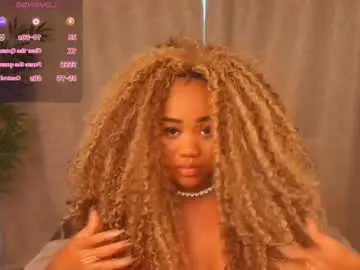 Chaturbate Live Sex of alma_dunn