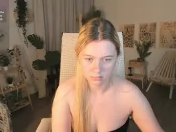 Chaturbate Adult Video Chat of celestinemauriac