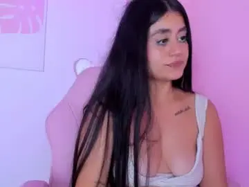 Chaturbate Free Porn Cam of kylie_vega1