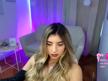 Chaturbate Watch Live Sex Cams of rousee_v