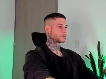 Chaturbate Live Porn of _jamesleandros