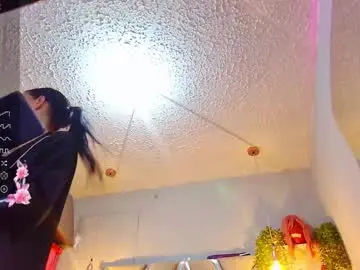 Chaturbate Adult Video Chat of alejandra_martinss