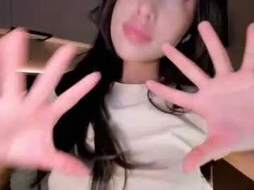 Chaturbate Live Porn of ella_lee15