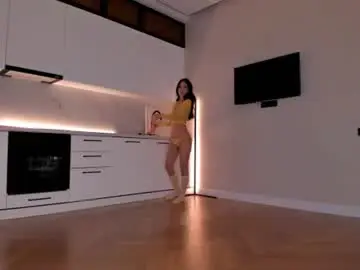 Chaturbate Adult Video Chat of ella_lee15