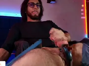 Chaturbate Private Sex Chat of kuzzcoo