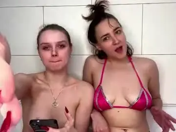 Chaturbate Adult Webcams of lynnalltop