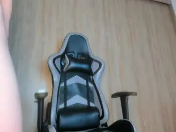 Chaturbate Adult Webcams of xabrina_17