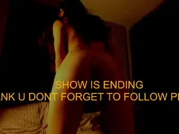 Chaturbate Live Porn of xabrina_17