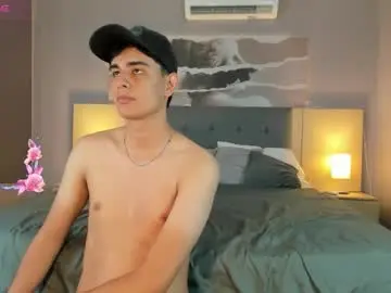 Chaturbate Live Porn of cleoandjames